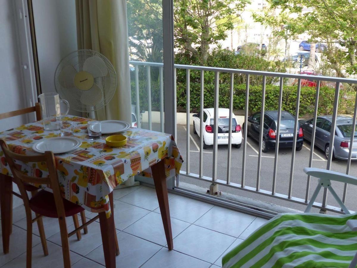 Studio Cosy Avec Tv Et Cuisine Equipee, Bord De Mer Le Lavandou - Fr-1-308-34 Luaran gambar