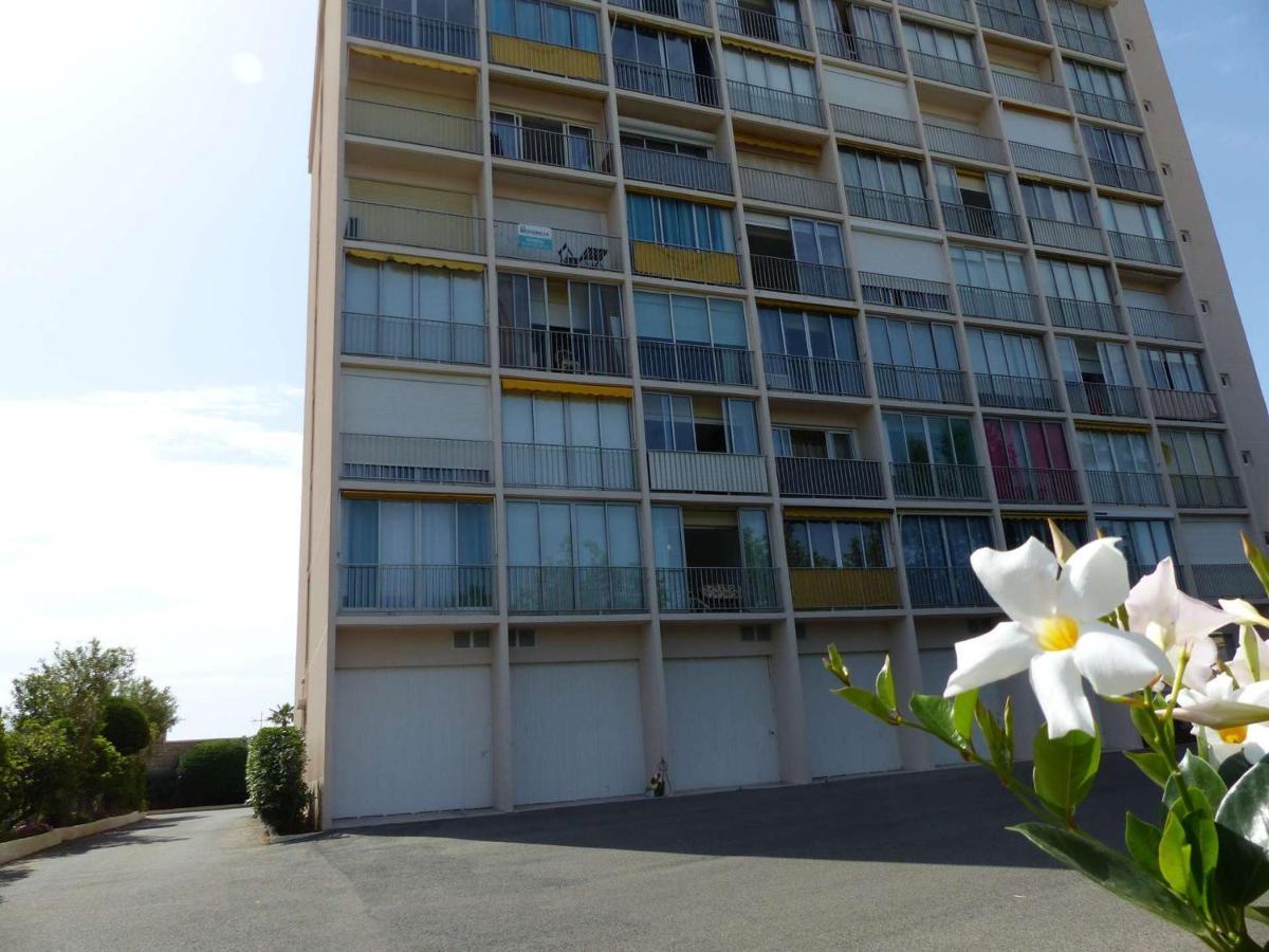 Studio Cosy Avec Tv Et Cuisine Equipee, Bord De Mer Le Lavandou - Fr-1-308-34 Luaran gambar
