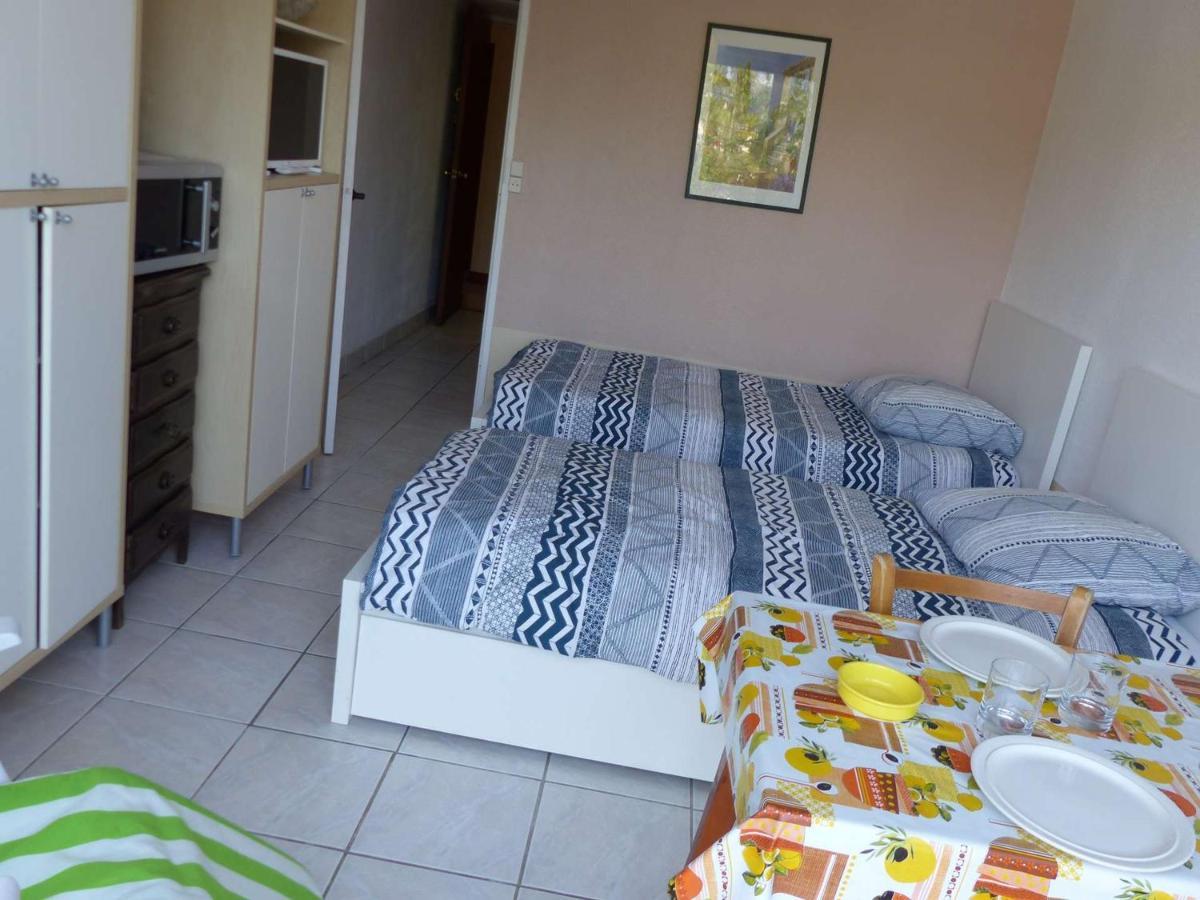 Studio Cosy Avec Tv Et Cuisine Equipee, Bord De Mer Le Lavandou - Fr-1-308-34 Luaran gambar